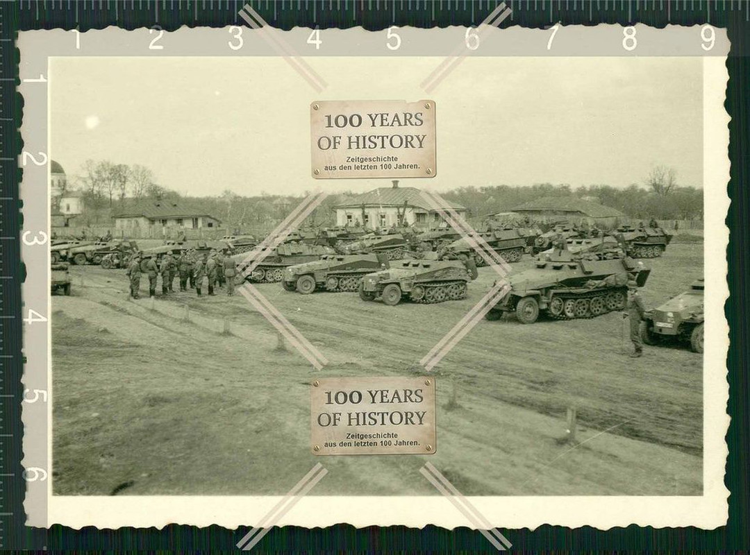 Orig. Foto Panzer Tank Spähwagen GD Ukraine Soldaten und vieles 