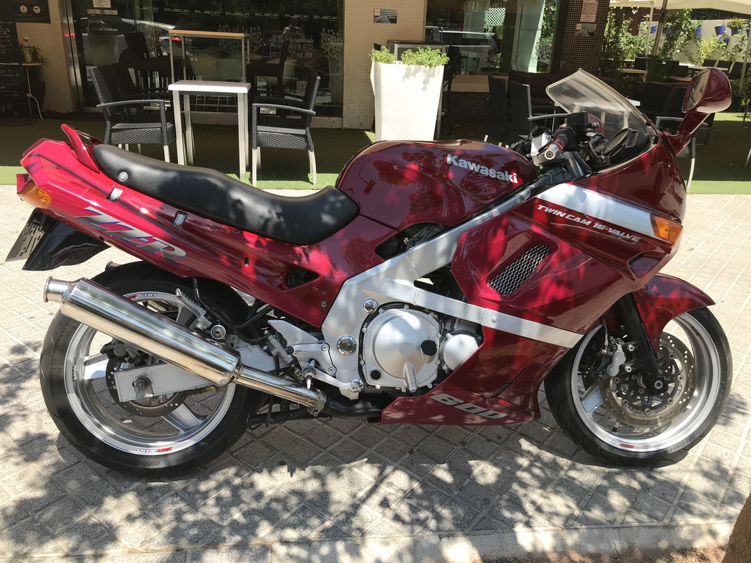 107377FD-3122-4ADA-ADF2-A985851B2031