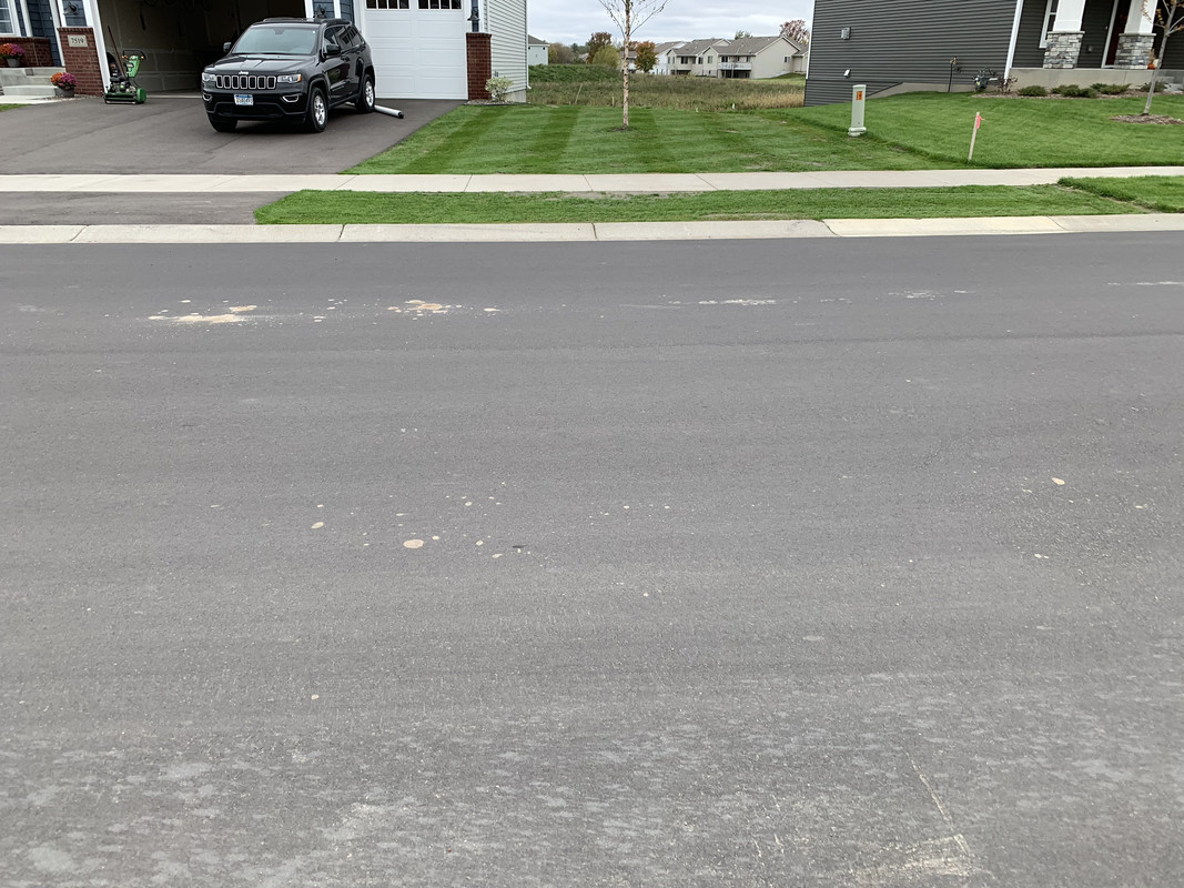 82BA9AD8-FFDB-487E-90A1-BB5E86EB264F