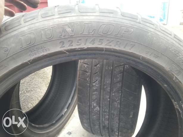 29989803_8_644x461_5-cauciucuri-17-dunlop-avon-z
