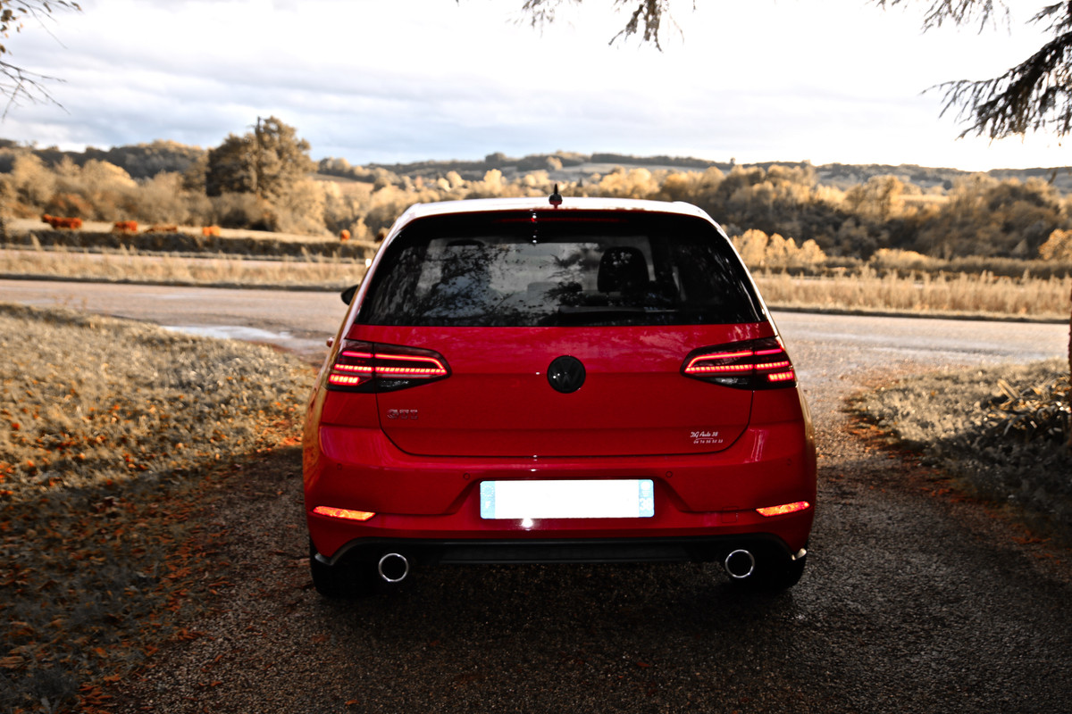 4E929F4C-71A1-4A98-89F9-FAFB29F5313B