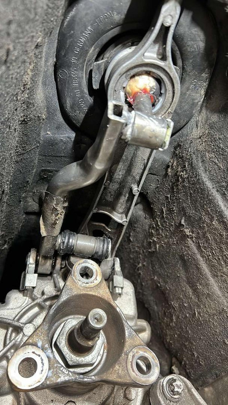 SHIFTER3.jpg
