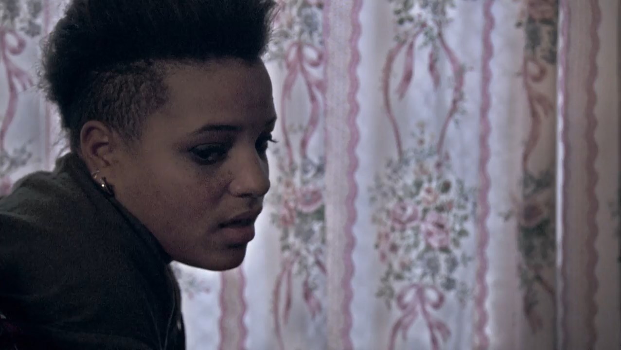 Skins (2012) Season 6 [Hindi + Tamil + Telugu + English] WebRip 480p, 720p ESub - Complete Screenshot
