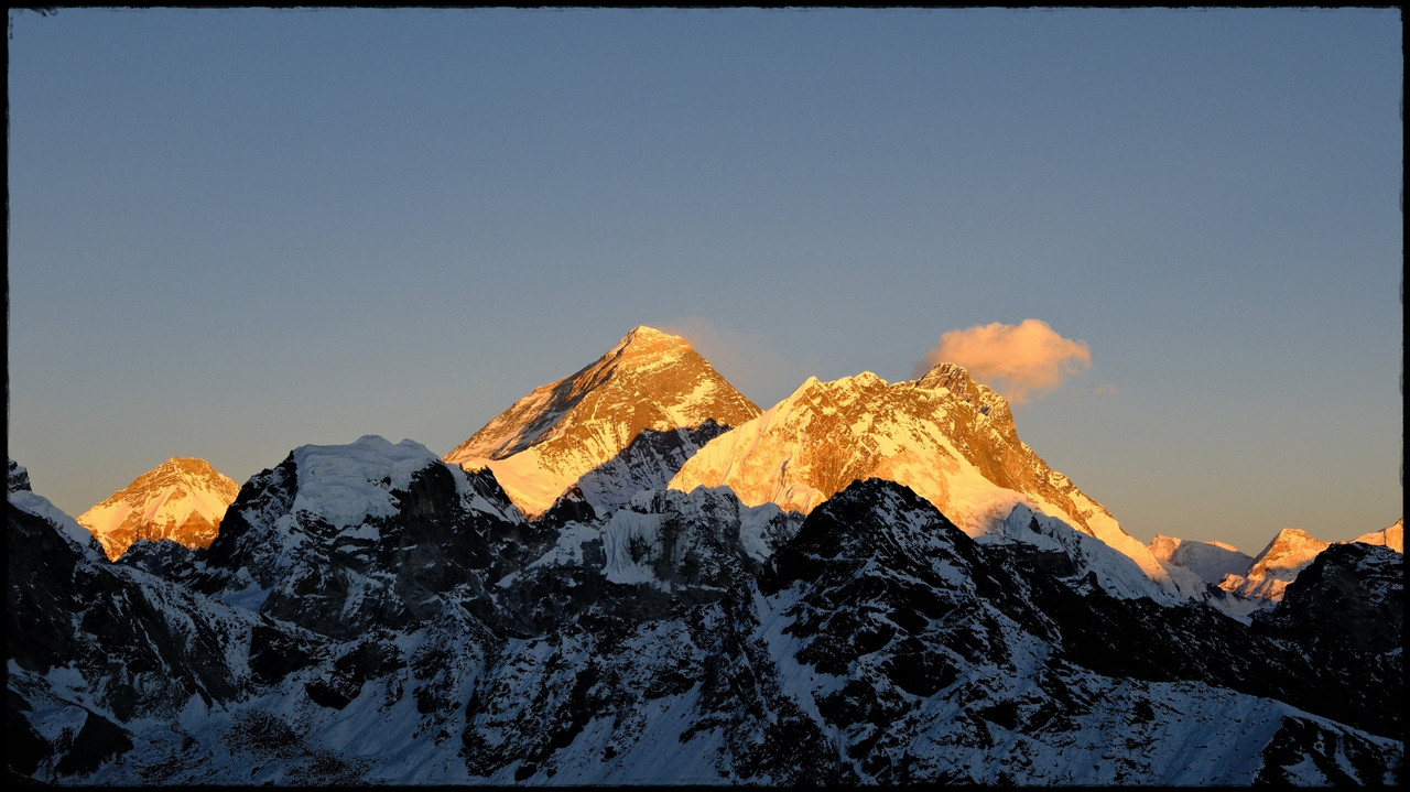 Día 20. Gokyo First Lake + Gokyo Ri - Everest Three Passes Trek: tres pasos, tres cimas, tres campos base (19)