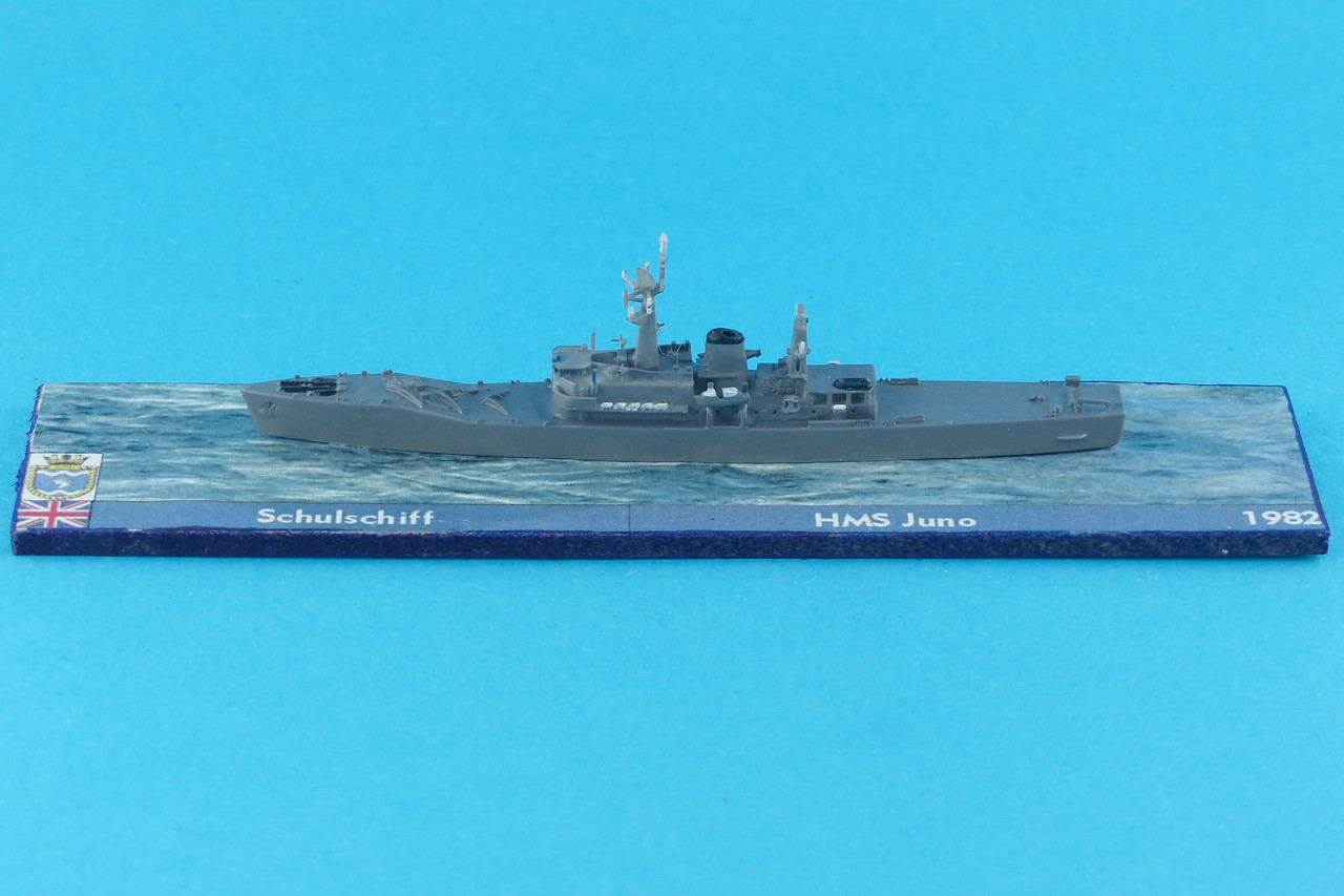 08 Mo MF100 HMS Juno 1982 1