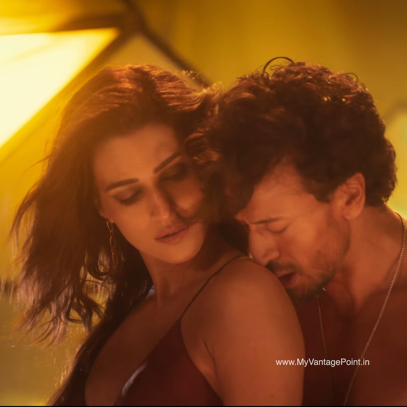 kriti-sanon-tiger-shroff-hot