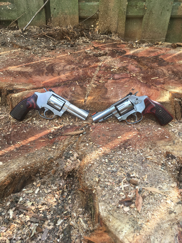 977451CD-6A86-424D-80B4-6F477C130312