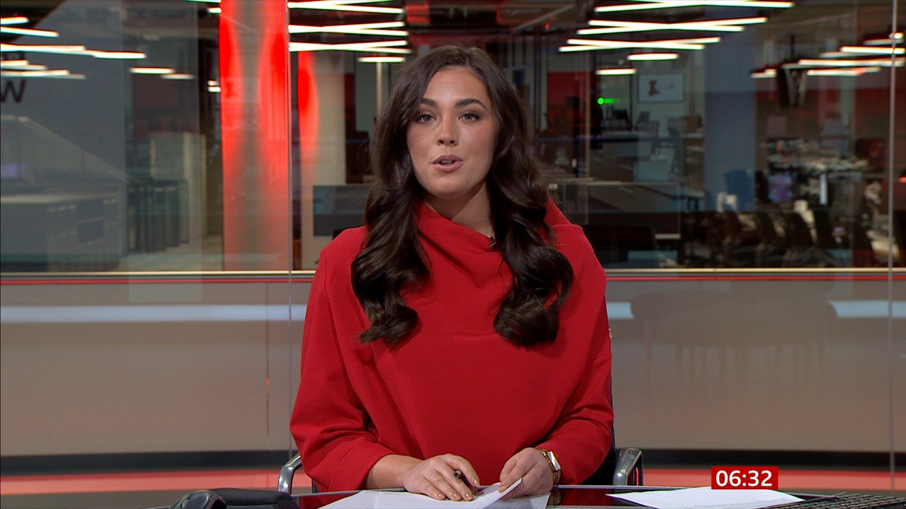 03.23 - 06.00.00 - Breakfast. The BBC's Breakfast programme features ....ts_snapshot_12.42.717