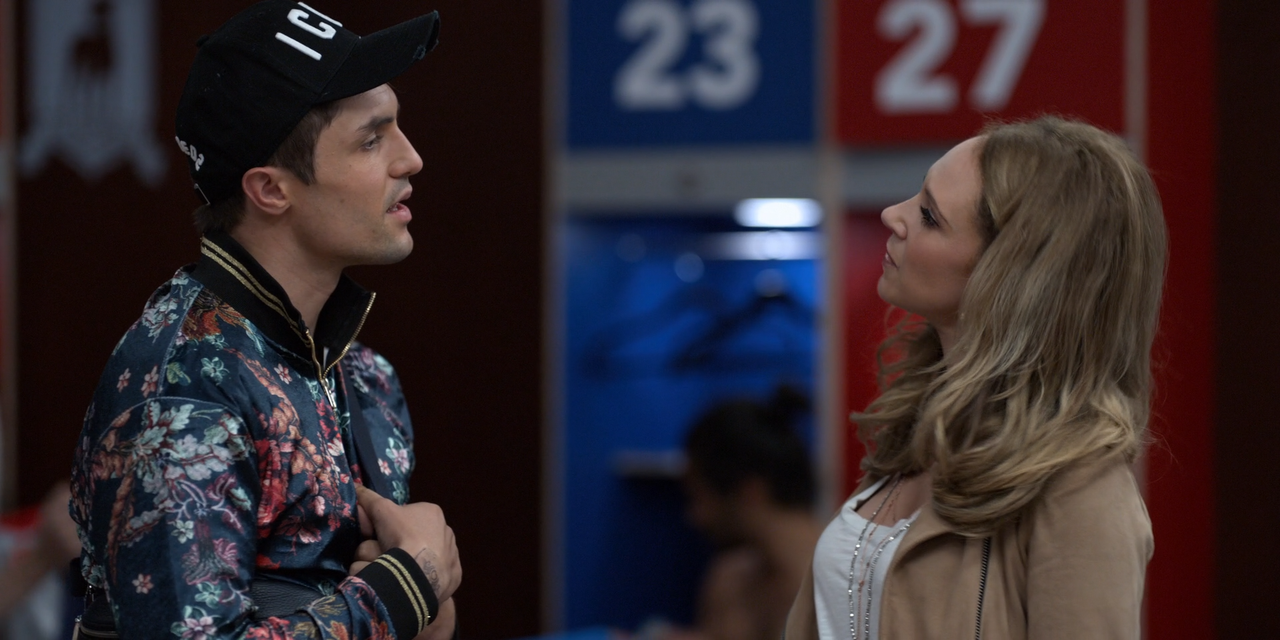 Ted.Lasso.S01E01.Pilota.ITA.ENG.1080p.ATVP.WEB-DLMux.H.264-MeM.mkv_snapshot_21.02_[2020.11.01_19.03.