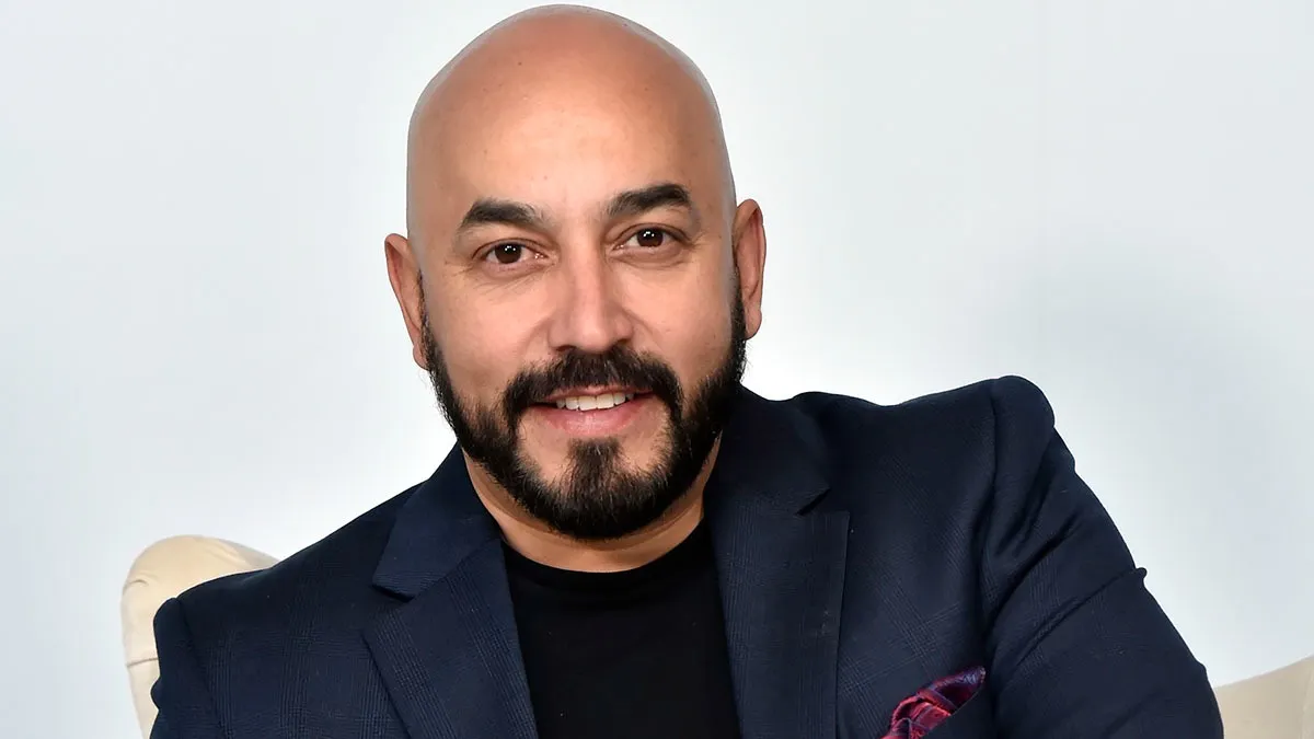 ¡Escándalo!: Lupillo Rivera prepara millonaria demana a participante de LCDLF