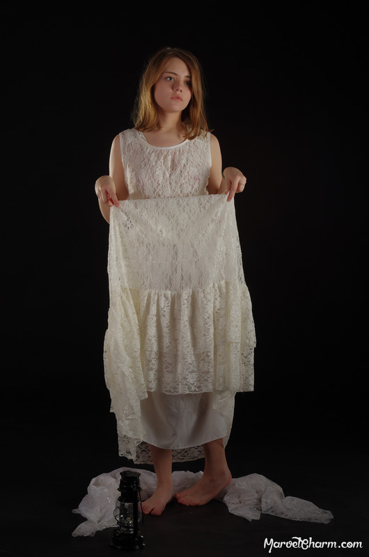 MarvelCharm_Nicolette-Lantern-027