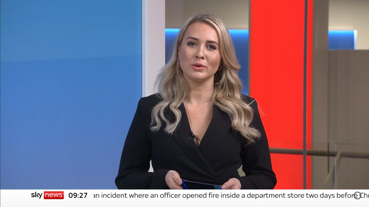 12.28 - 09.00.00 - Sky News Breakfast. Bringing people the latest new....ts_snapshot_29.00_[2021.12.