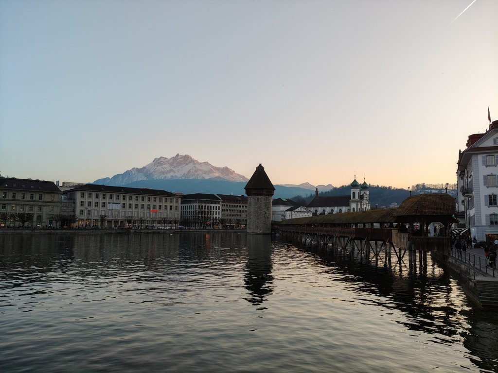 https://i.postimg.cc/L5Ggq28r/IMG20250318182918.jpg