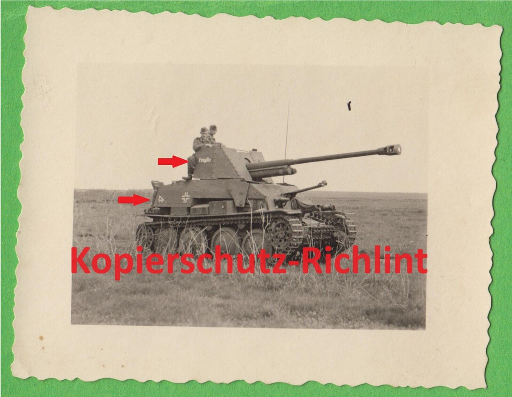 2 org. Fotos- Wehrmacht deutscher Panzer Panzerjäger Marder III Name -Brigitte-