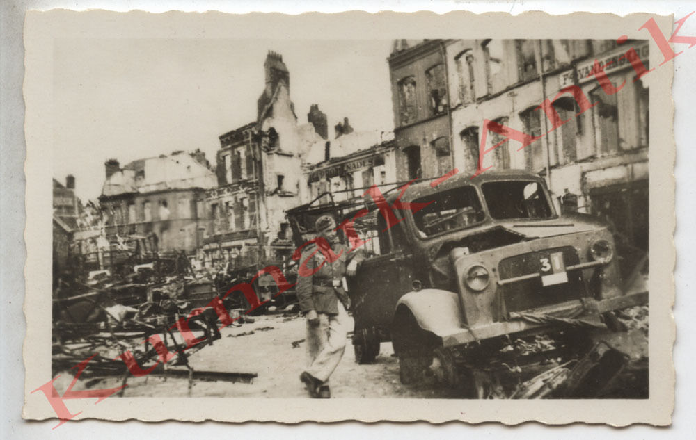 Foto Wehrmacht Frankreich Dünkirchen Beute LKW E
