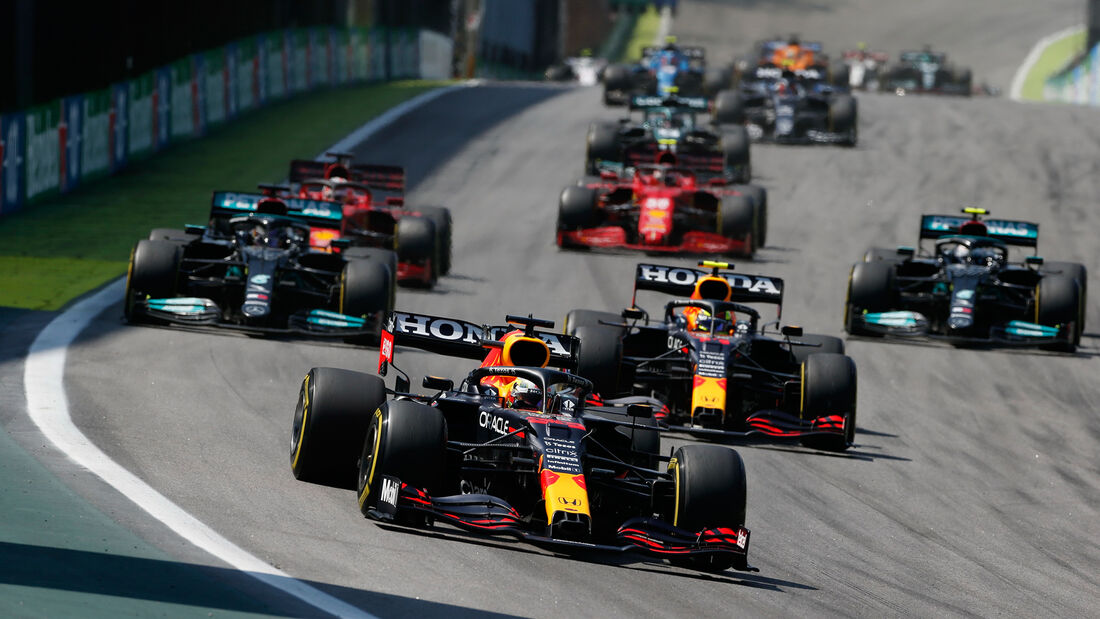 Restart-Verstappen-GP-Brasilien-2021-Sao-Paulo-Rennen-169Gallery-6a1a4031-1850195