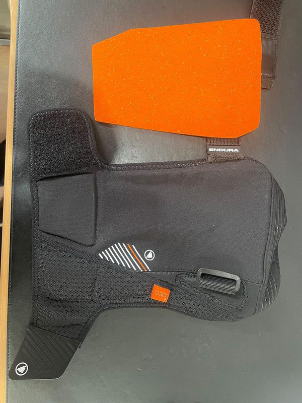 72104F59-C166-421F-9F4B-57F204E2C775