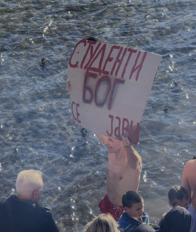 [Слика: IMG-1d61f9ccd1fe8f7001adc2956114408f-V.jpg]