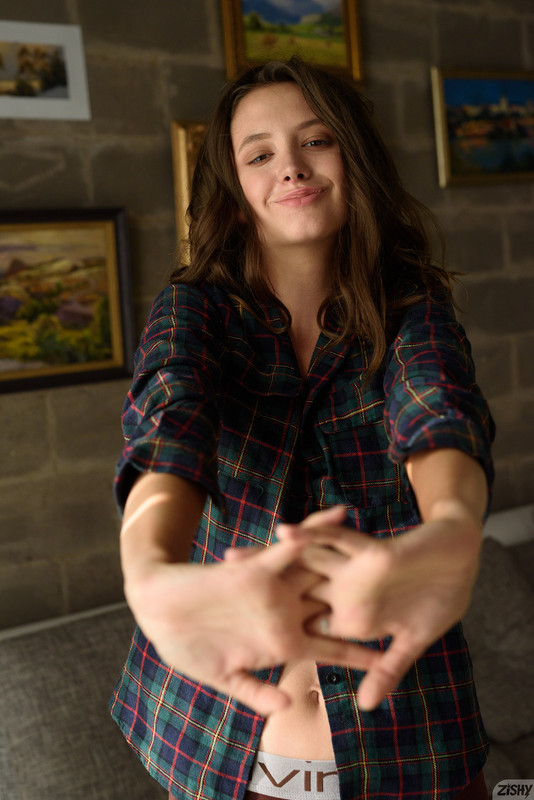 full_001_1763095758101904