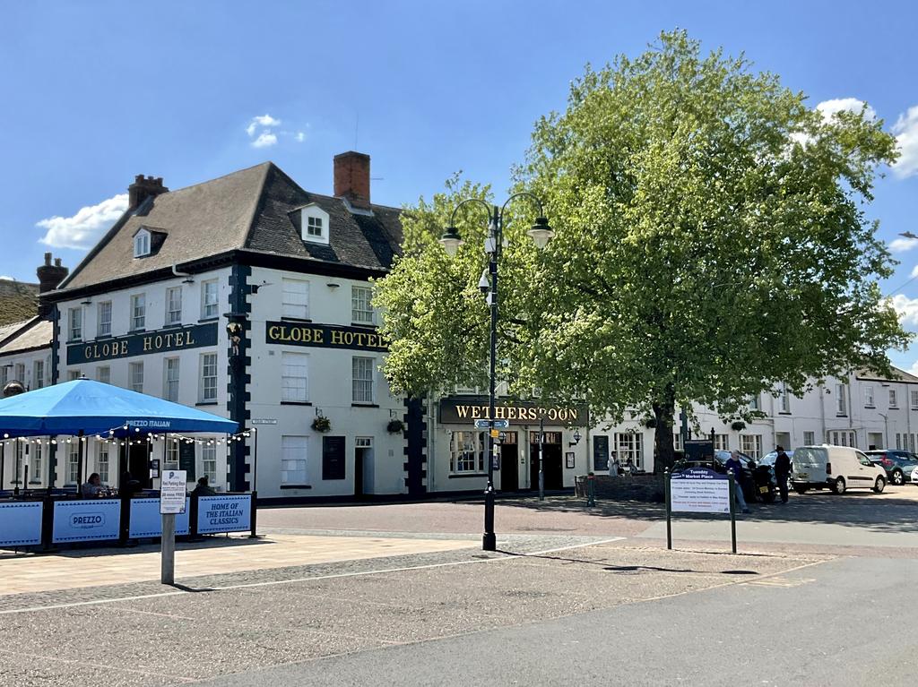 Пёстрая лента. Путешествие по сельским дорогам Англии в мае 2025 г.