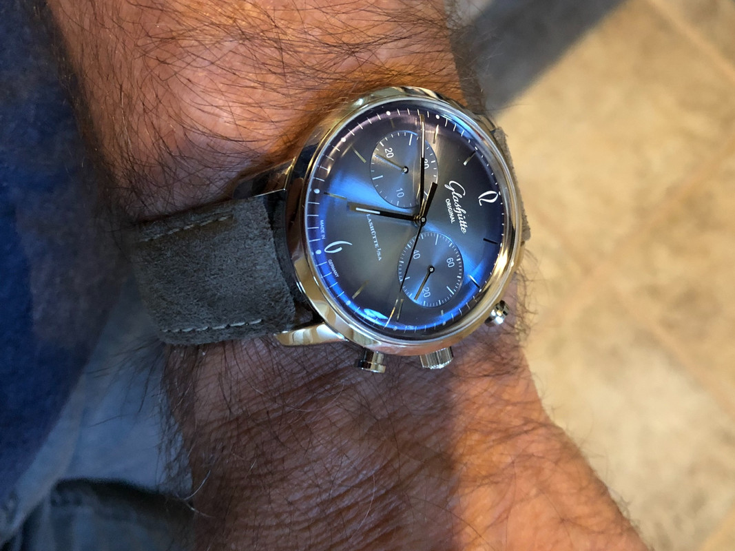 C19F1D5D-4828-4062-B878-0B78F3FDB6D1