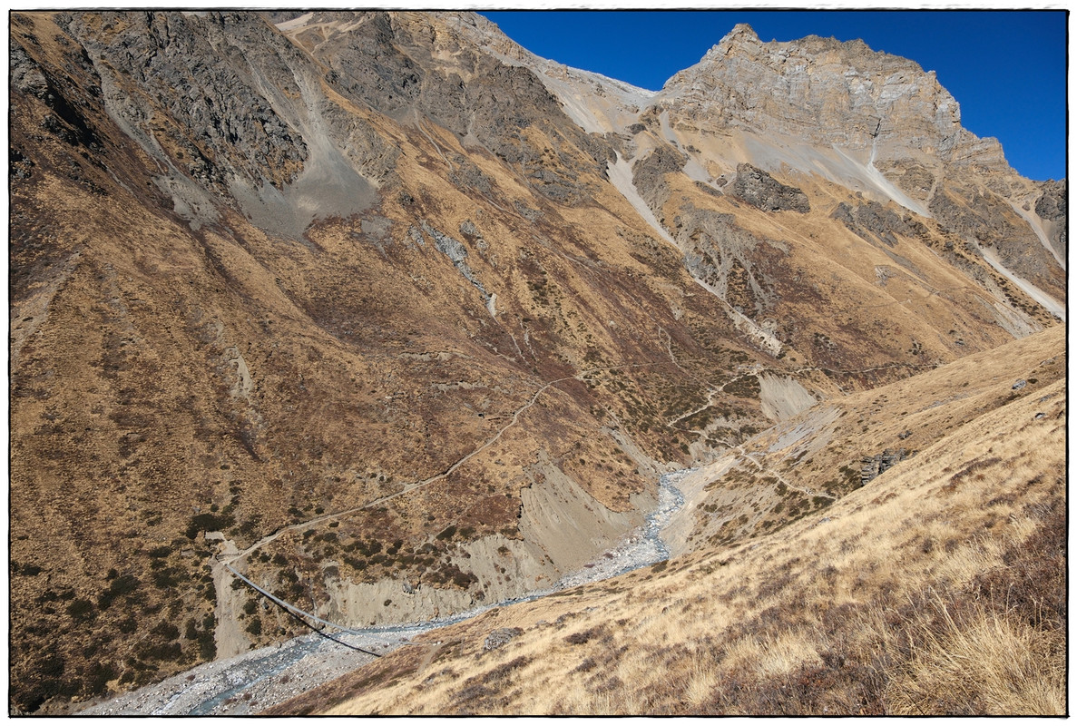 AC día 11: Yak Kharka (4069 m) a Thorong Phedi (4540 m) - Trekking en Nepal: Annapurna Circuit y Mardi Himal (6)