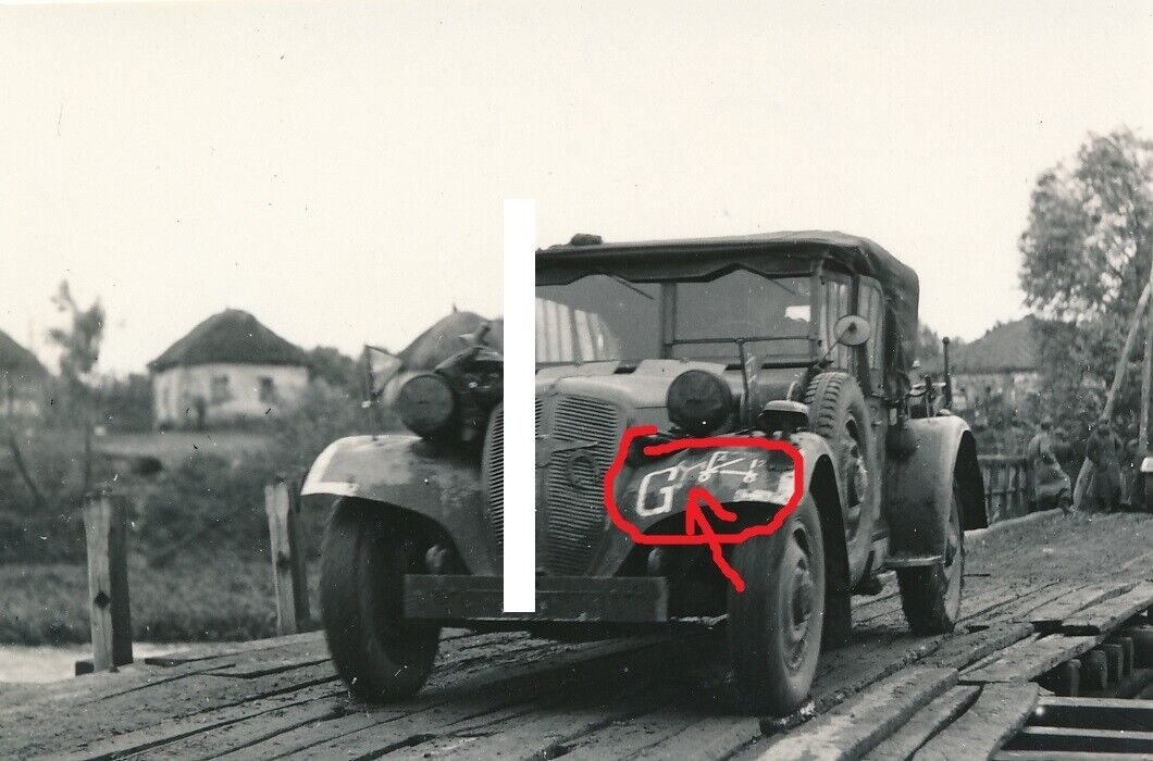 Deutscher PKW KFZ Adler Kübelwagen takt. Zeichen Divisions-Wappen