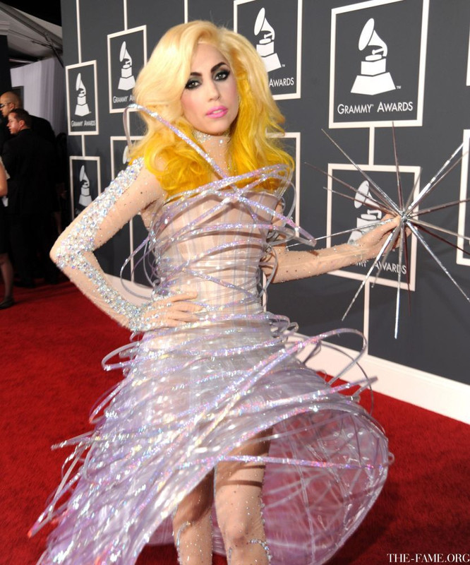 1-31-10-Grammy-Red-Carpet.jpg