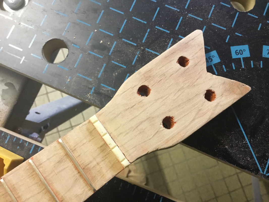 70DECB4B-B8AD-4335-9494-9899B2B49B73