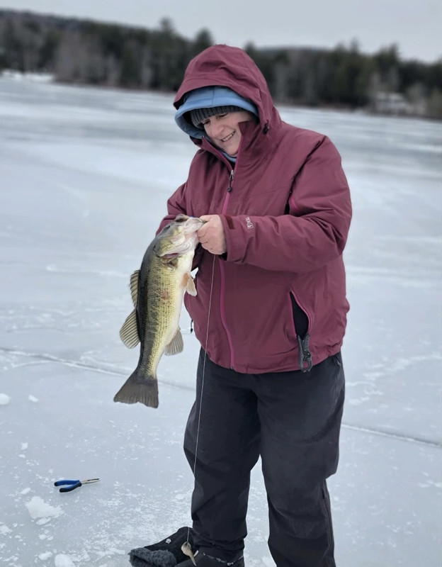 F7966BE4-0983-4EF3-B0D5-8F7B748953AC