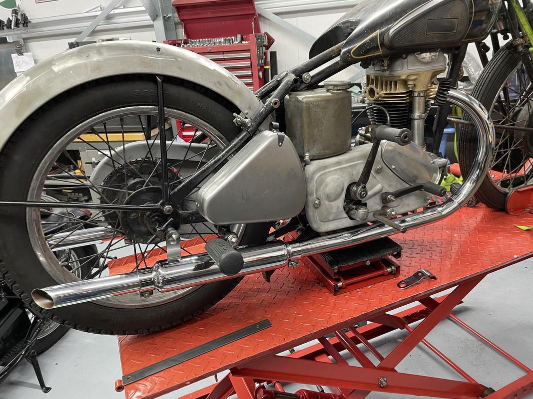 E0ABC121-9C07-4D4C-BB38-07B13967CE6A