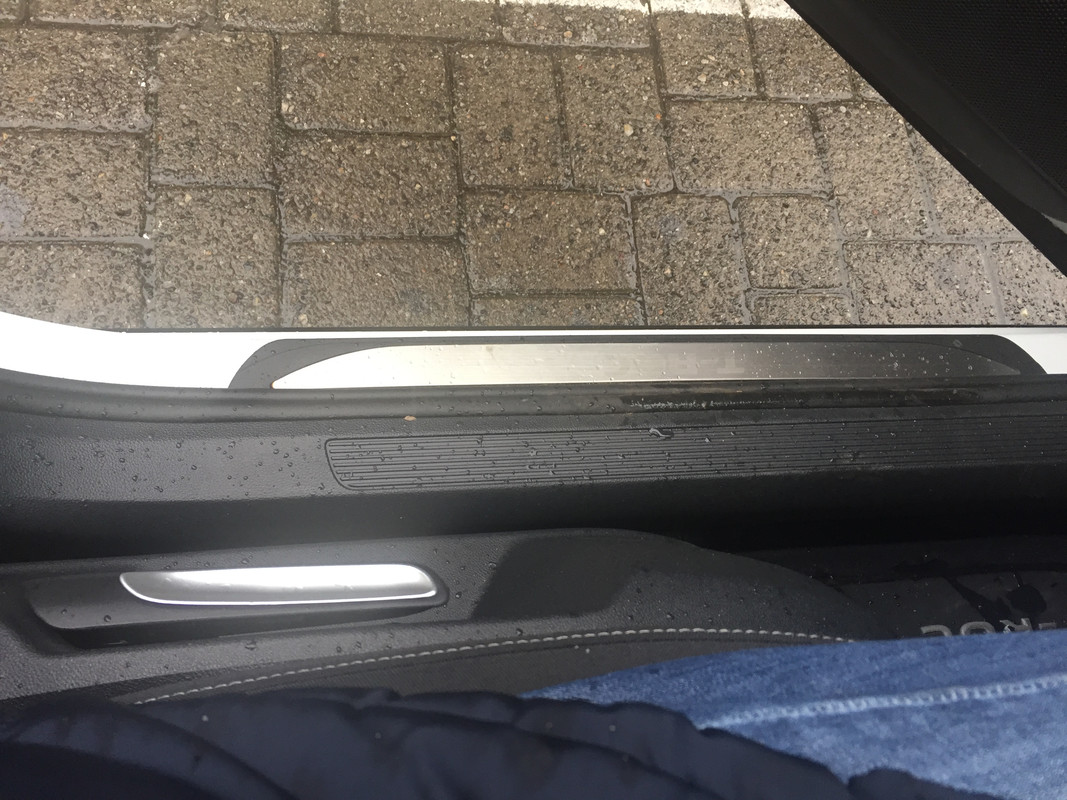 02D4DDD8-1A84-407C-9554-BF815D198863