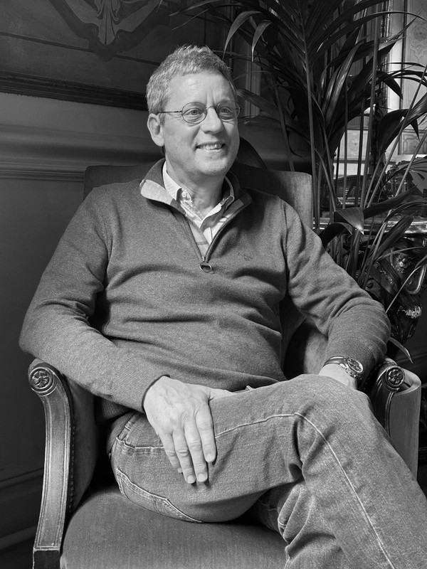 Nicholas Faulkner, Century 21 Fine Homes and Estates