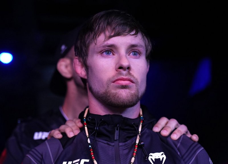 UFC боец проплака от бившата си: Тя ще се опита да ме убие!