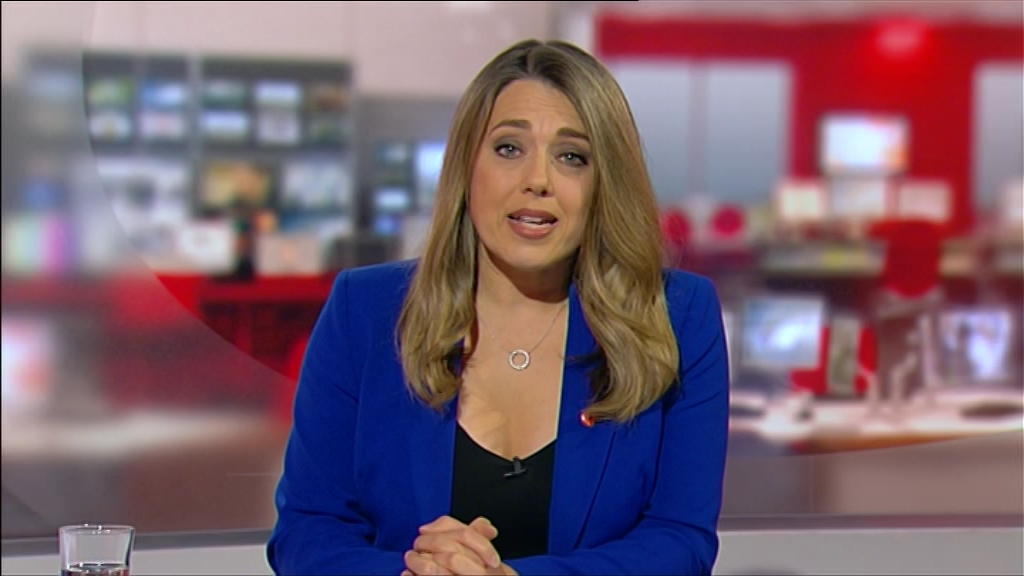 11.08 - 18.30.00 - This Is BBC One HD. Please switch over to BBC One.ts_snapshot_09.32.403