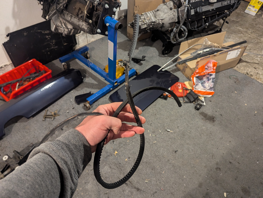 PXL_20241115_185428843