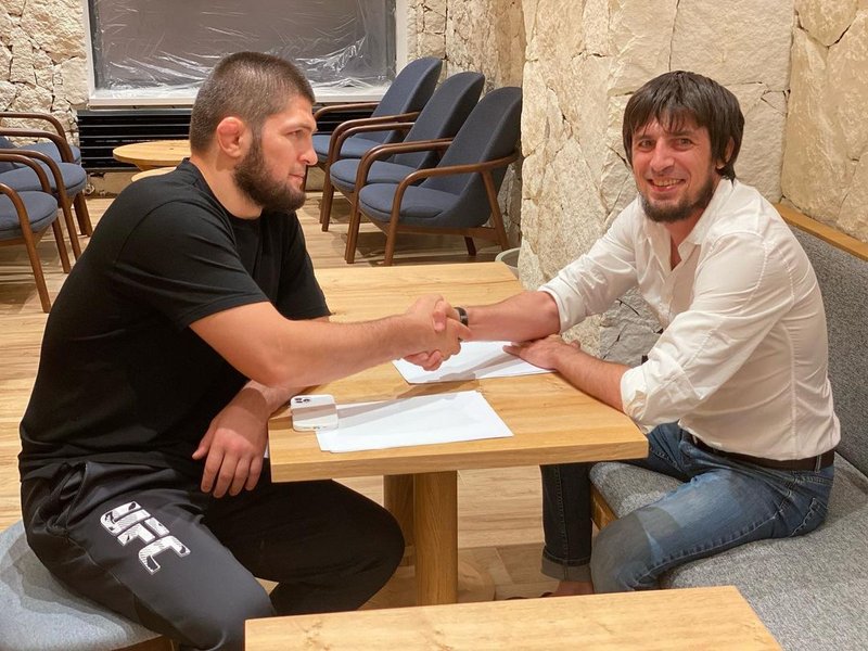 Хабиб Нурмагомедов близо до подпис с футболен клуб