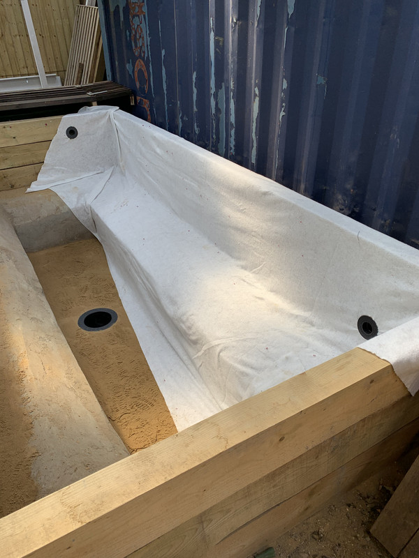 5216F27D-4327-455A-9FB3-5E791BA37300