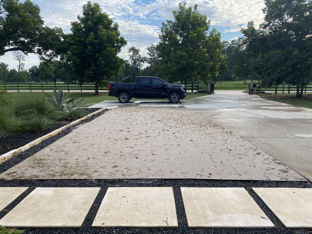 03427BB7-157E-4D24-980A-3100532B2675