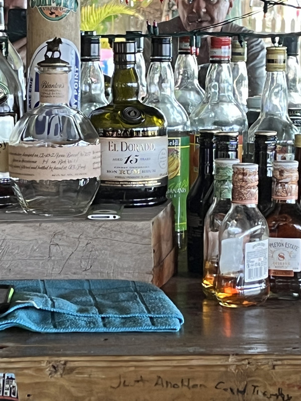 7CC4117F-2157-4DEF-972D-6E7C71B514FB