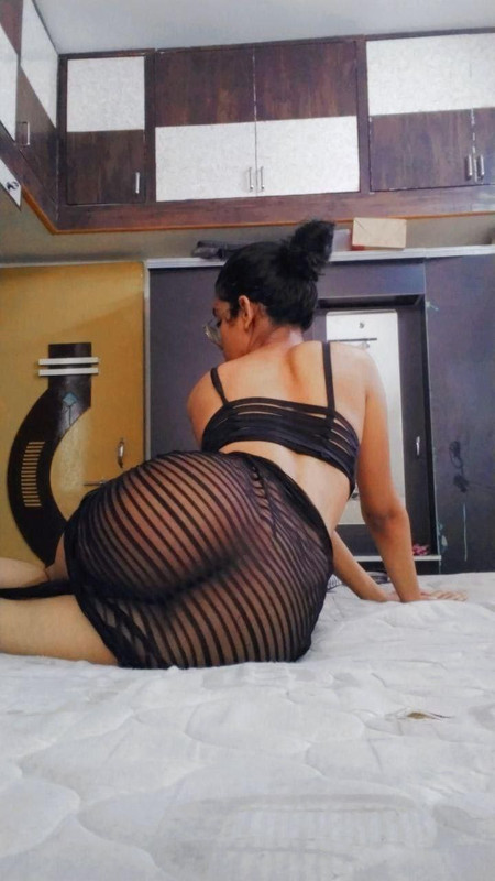 photo_6273998843888650458_y