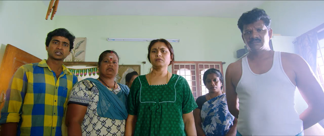 Naan Sirithal 2020 WebRip [Hindi + Tamil] 480p 720p ESub Screenshot