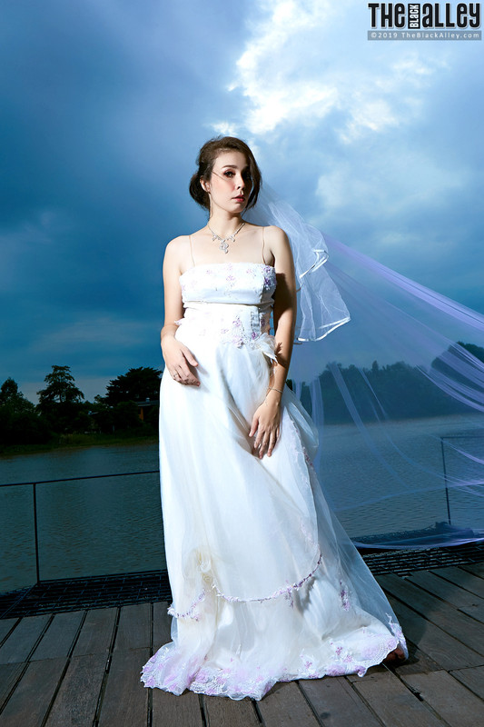 natcha-10-035