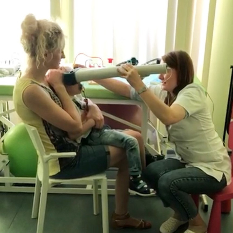 B81DBDD6-7454-4FFE-94A9-9160C85299C7