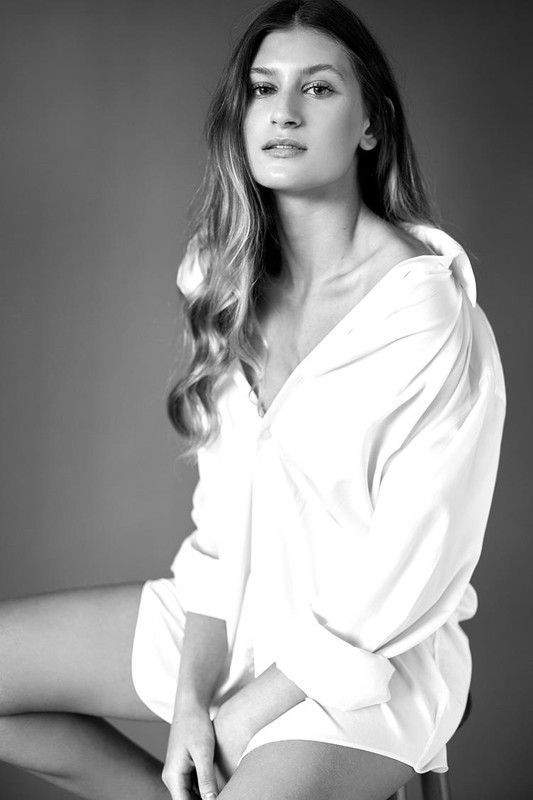 Paula La Croix - por Michel Rodrigues (6)