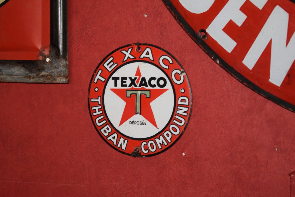 [Linked Image from i.postimg.cc]