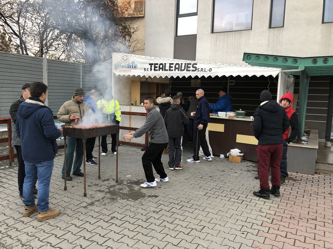 094B2B89-B04F-4013-B46F-DA97C25AAAEA