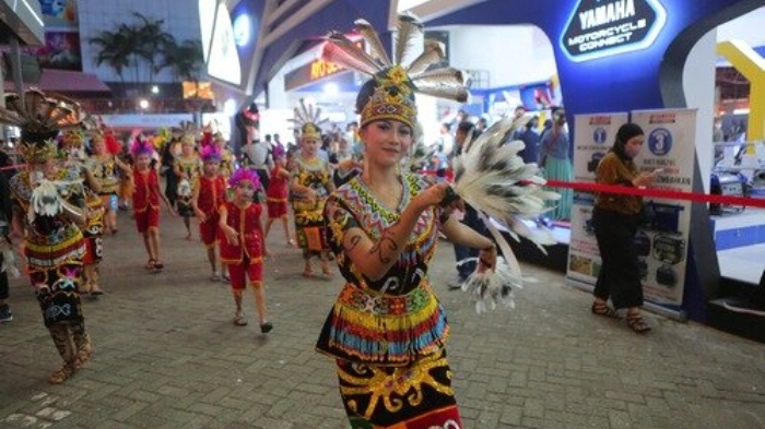 Jadwal dan rute gelaran karnaval di event Jakarta Fair 2023.