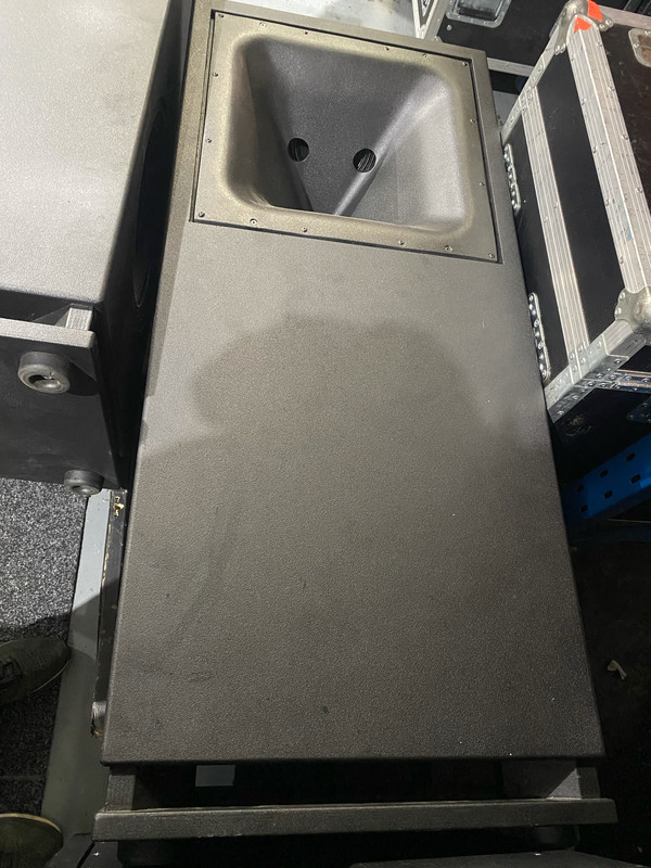 B7CB324D-FAA6-4E42-8912-E8495C64B4E9