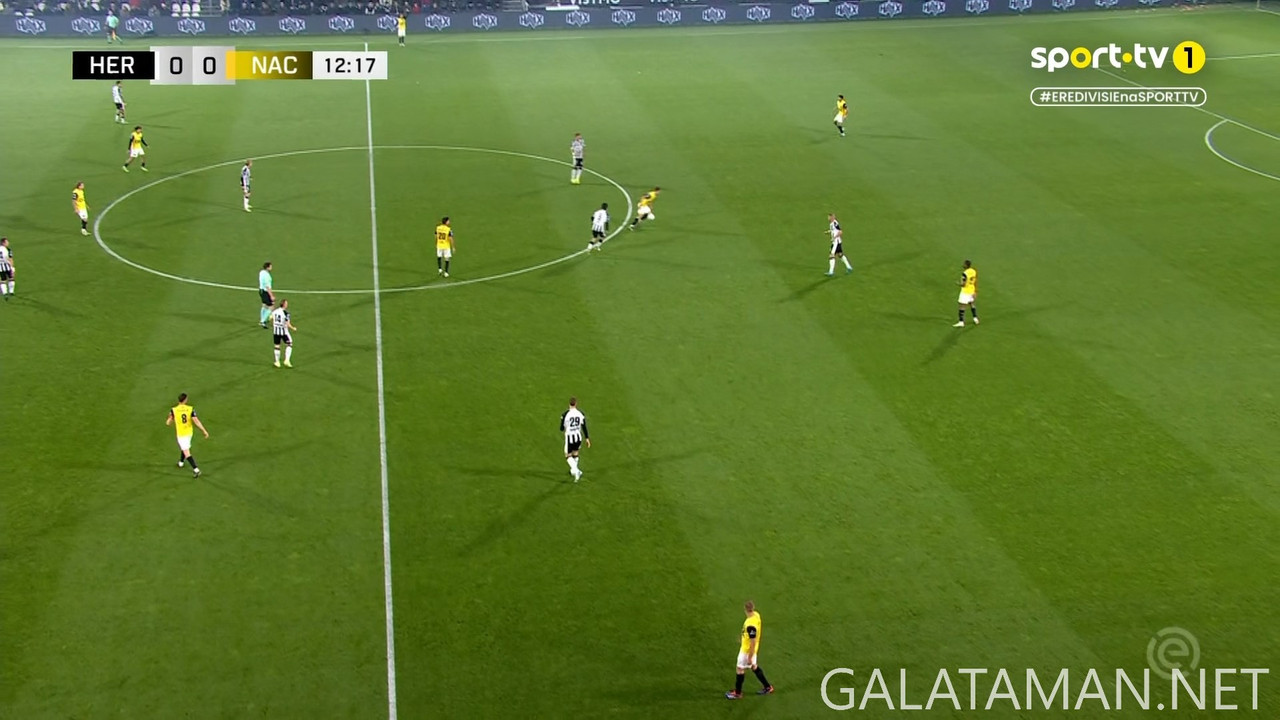 [Image: 20241104-EREDIVISIE-M11-HGS-1080-mkv-sna...42-563.jpg]